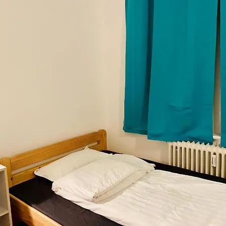 アパート New Living Nest